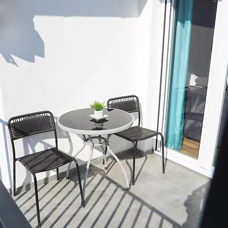 Airport Apartamento *